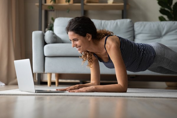7 Steps to Getting Hired as an Online Personal Trainer