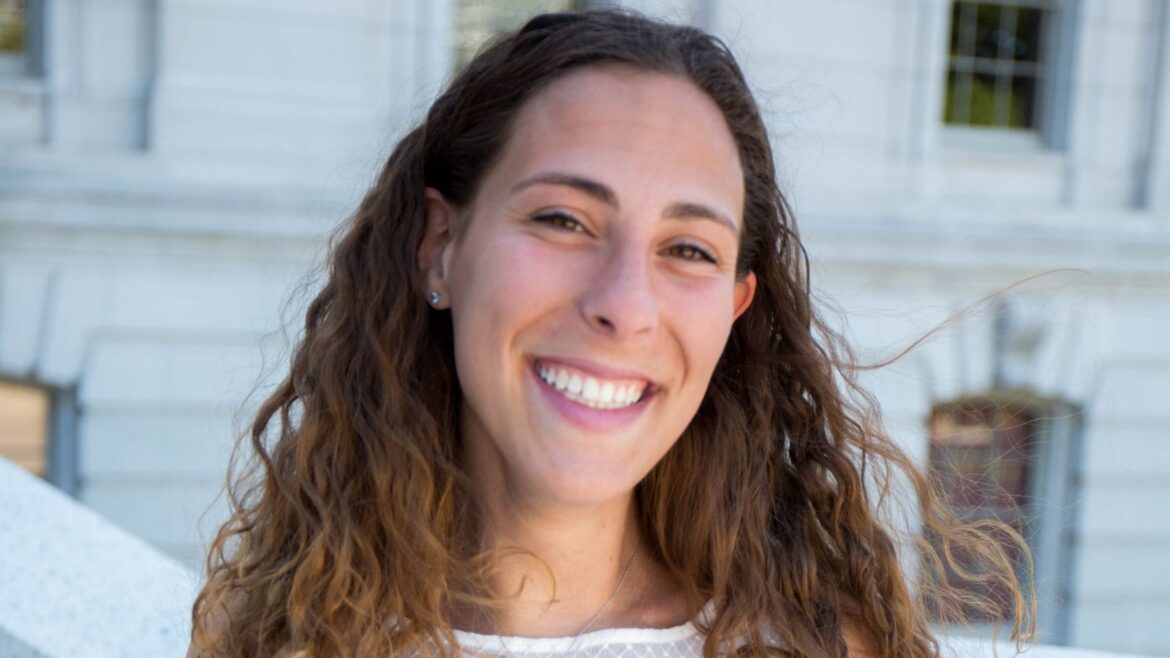 Ayden Berkey Ayden Berkey of Access Scholarships: How To Successfully Ride The Emotional Highs & Lows Of Being An Entrepreneur