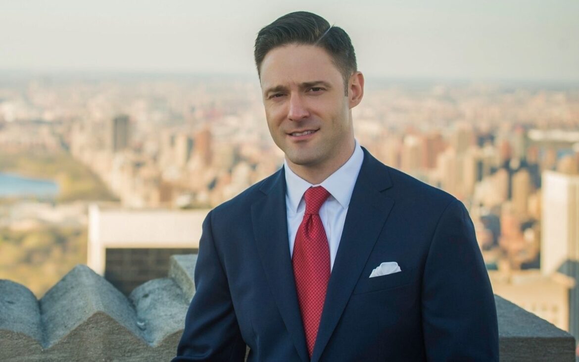 Victor Congionti of Proven Data: How To Successfully Ride The Emotional Highs & Lows Of Being An Entrepreneur