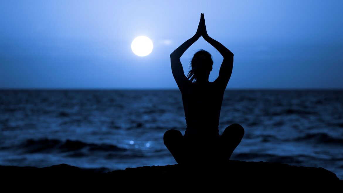 full-moon-yoga_getty.jpg A Full Moon Yoga Practice to Help You Manifest Abundance