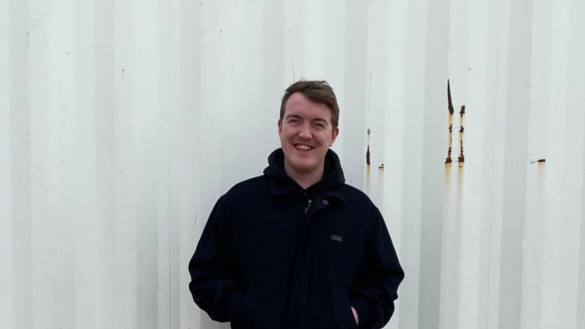 Jonny Kemp of Thrifted: How To Successfully Ride The Emotional Highs & Lows Of Being An Entrepreneur