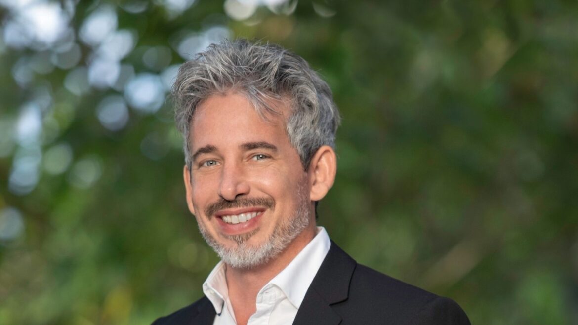 Scott Hamilton Harris Scott Hamilton Harris of Building Construction Group: How To Successfully Ride The Emotional Highs & Lows Of Being An Entrepreneur