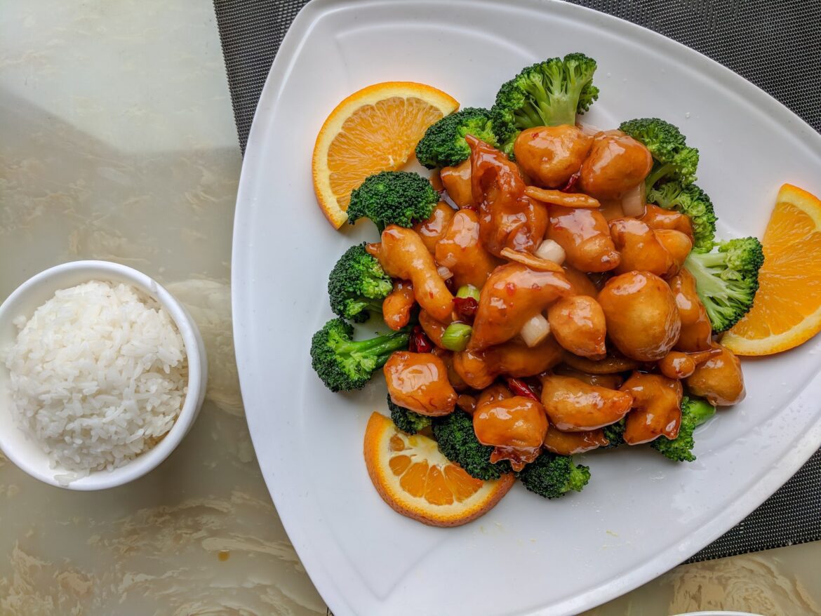 drew-taylor-jFu2L04tMBc-unsplash keto gravy