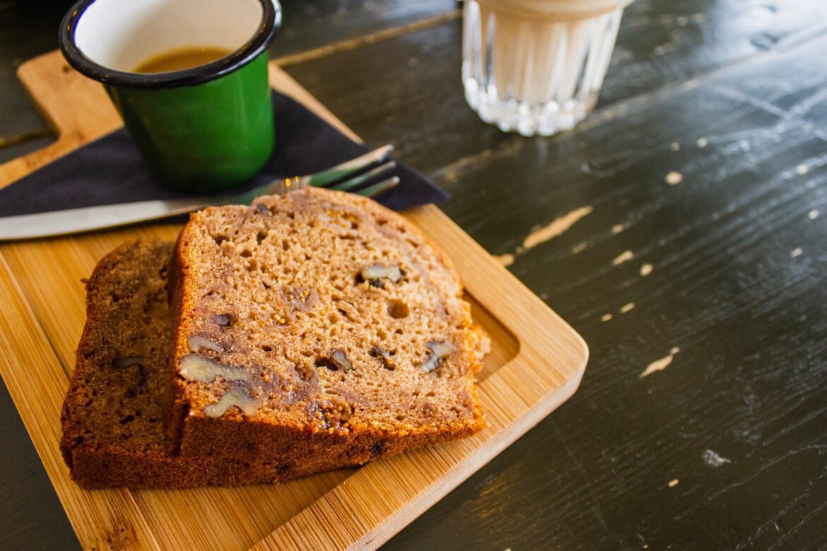 louis-hansel-F6w1vgU1ZKY-unsplash keto cornbread