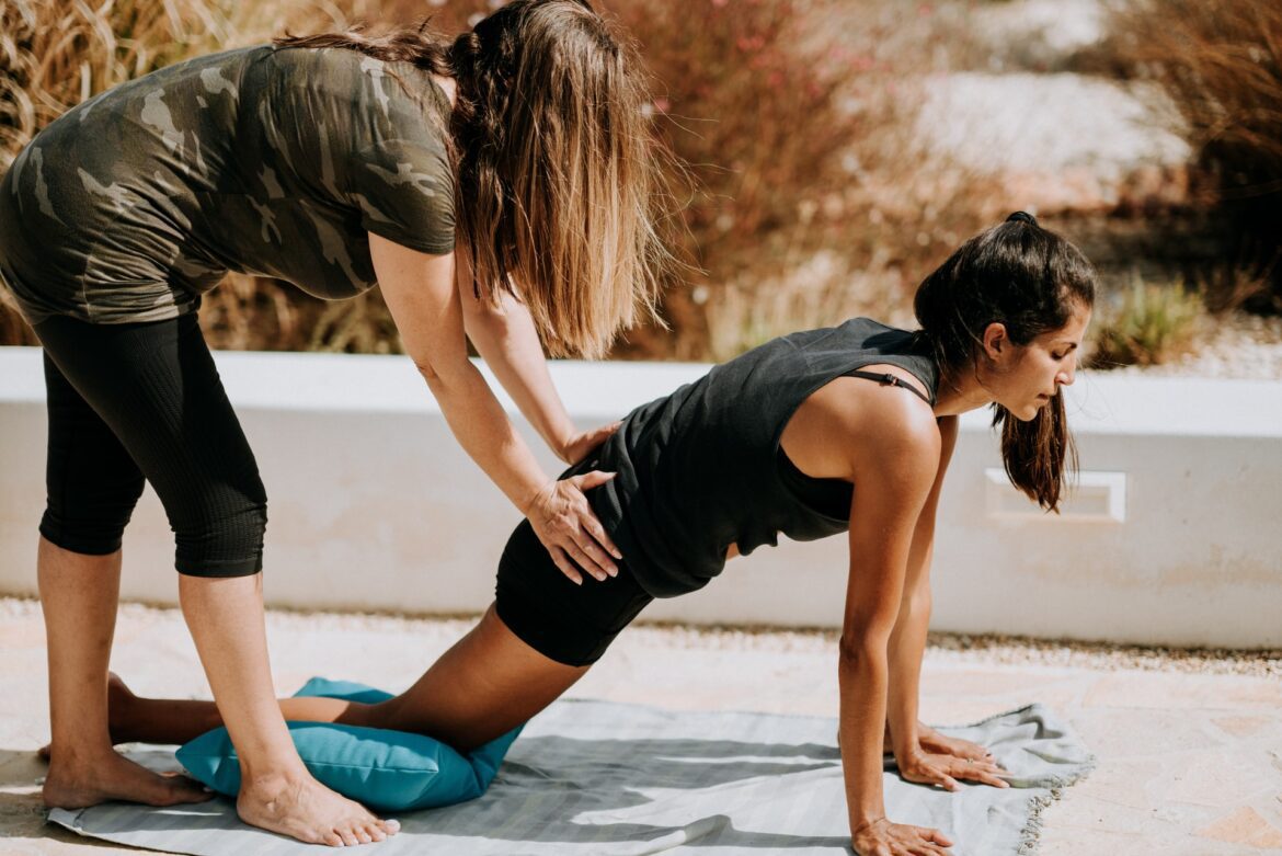 annie-spratt–l-eemJU0vE-unsplash health coach job description