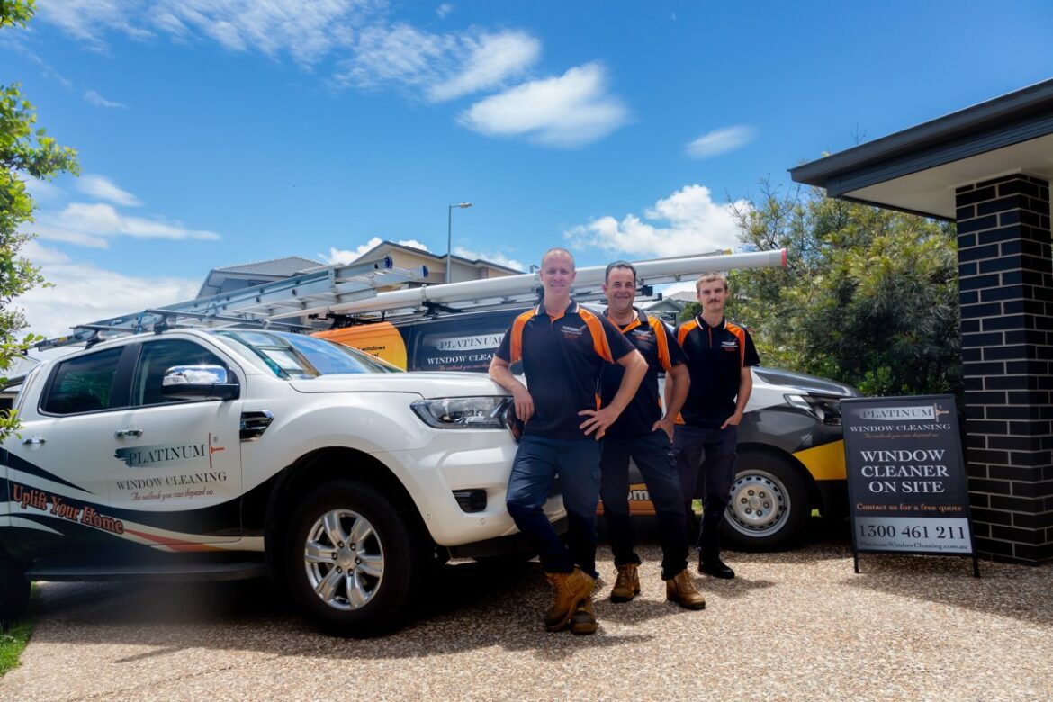 window-cleaning-team window-cleaning-team
