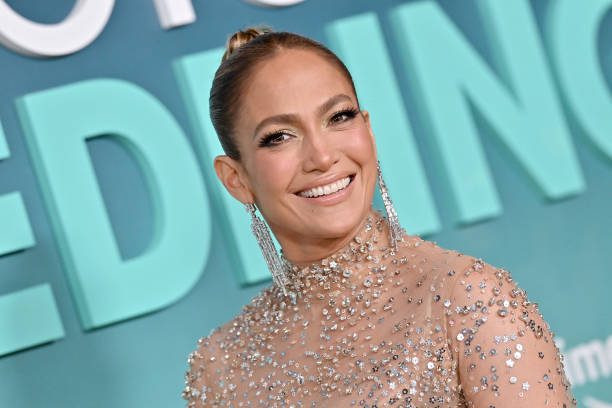 Jennifer Lopez Swears by Olive Oil for Her Ageless Skin